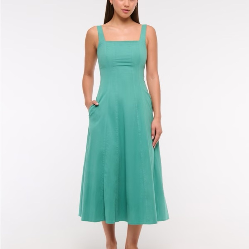 NWT Abercrombie & Fitch Dress